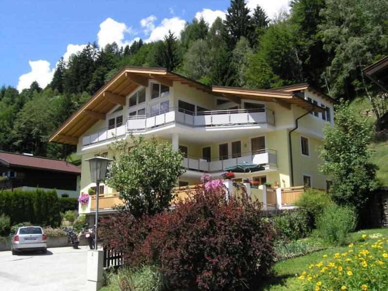 Ferienwohnung In Leogang Ruang foto